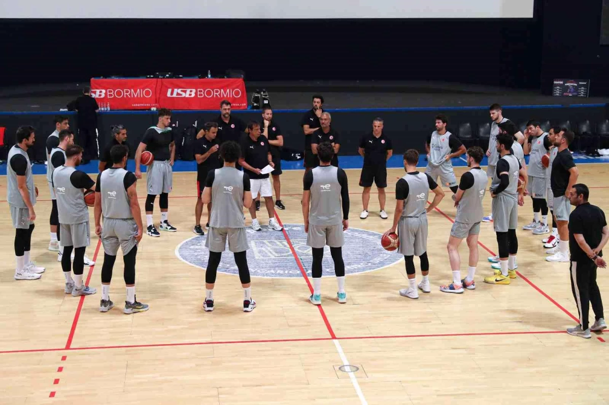 A Milli Basketbol Takımı, Bormio\'da çalışmalara başladı