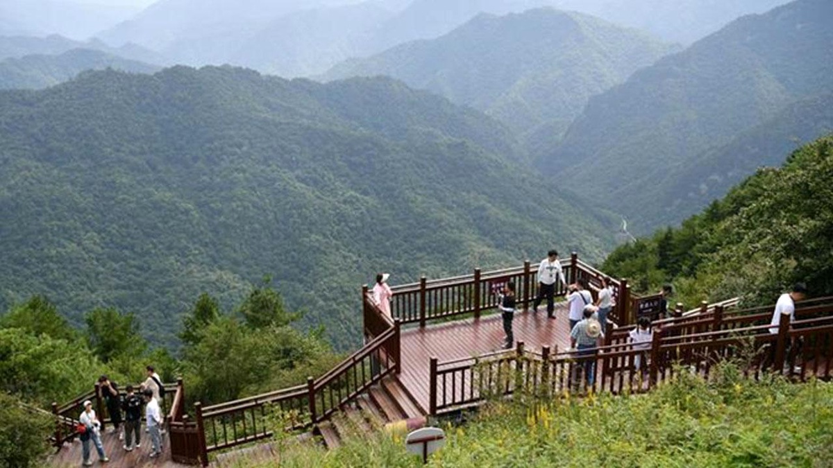 Çin\'in Kuzeybatısındaki Liuba İlçesinde Turizm Gelişiyor