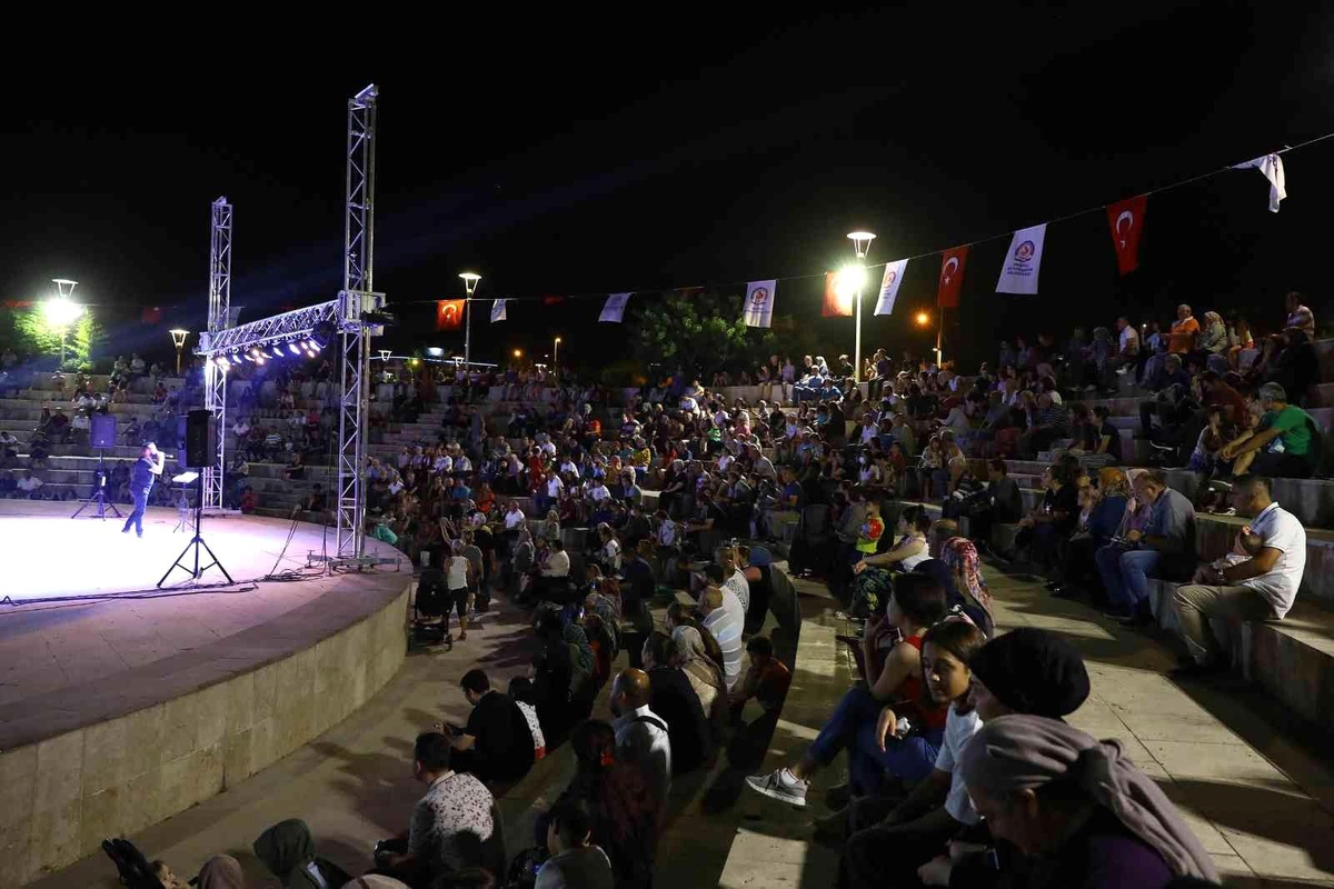 Denizli\'de yaz konserleri başladı