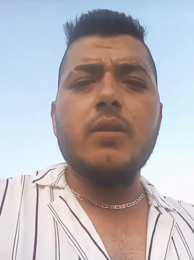 Eşini bıçaklayıp canlı yayın yapan şahıs, boşanmamak için 2 kez intihara kalkışmış Eşini bıçaklayıp canlı yayın yapan şahıs, boşanmamak için 2 kez intihara kalkışmış
