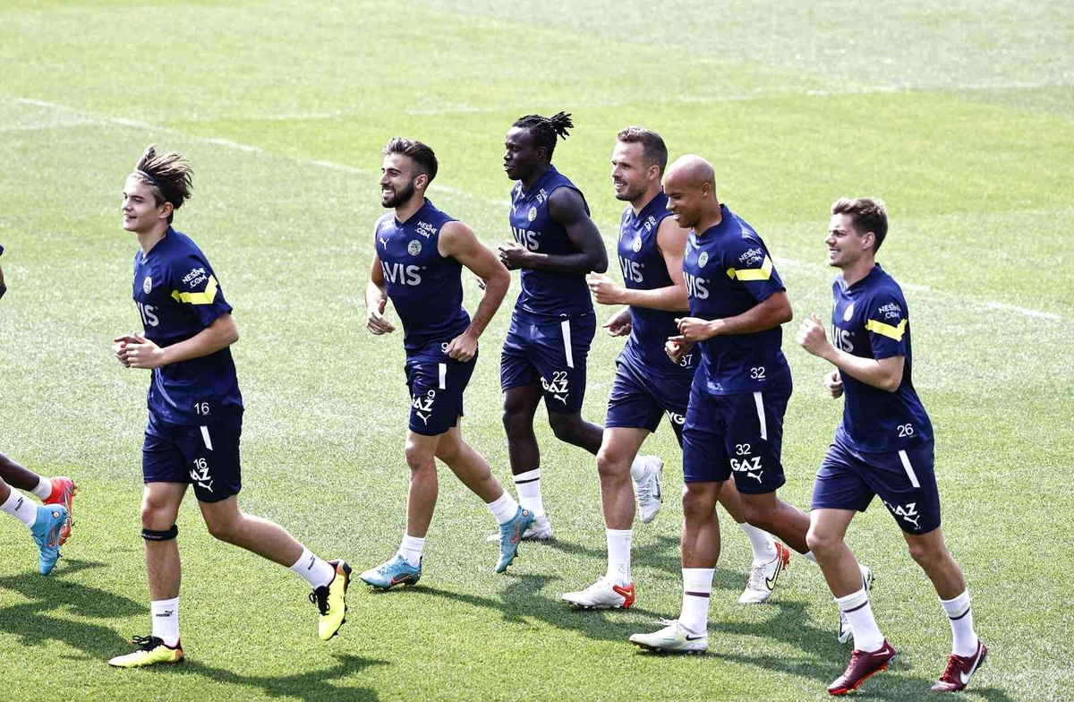 Fenerbahçe\'de Slovacko maçı hazırlıkları sürüyor
