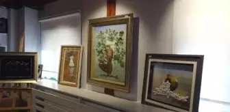 İpek kozasından tablo yapıyorlar