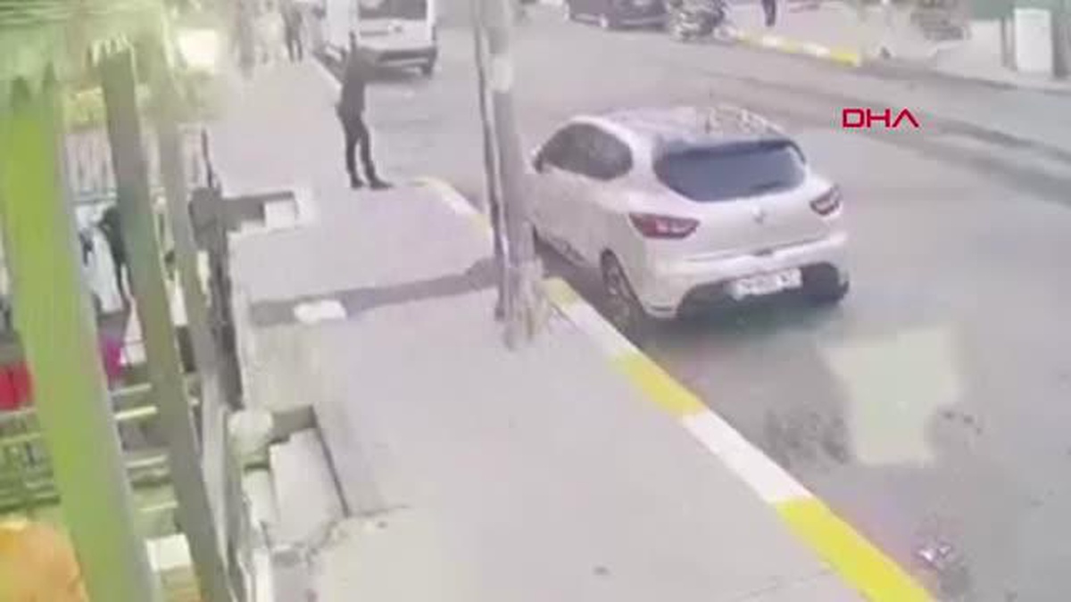 İSTANBUL-ESENYURT\'TA DÖNERCİ İKİNCİ KEZ KURŞUNLANDI