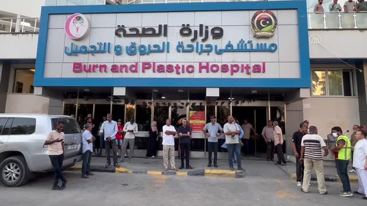 Libya'da yakıt tankerinde çıkan yangın sonucu 7 kişi öldü (2)