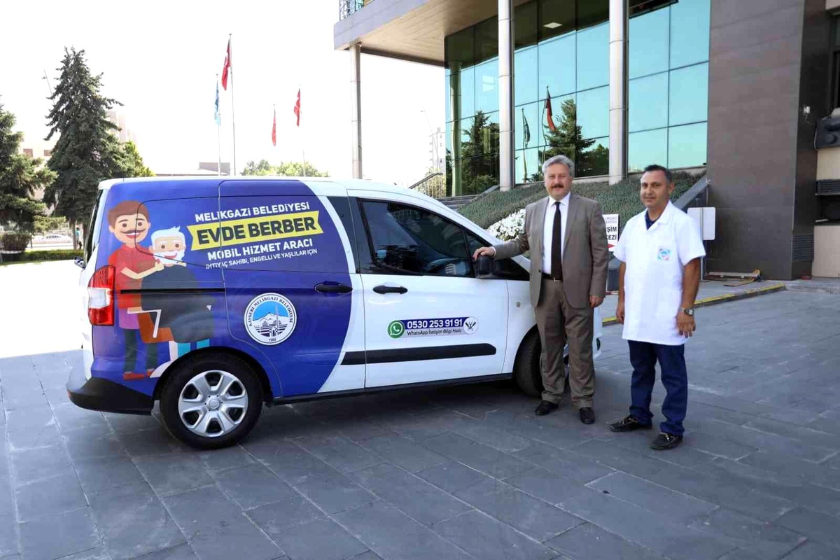 Kayseri gündem: Melikgazi Belediyesi "mobil berber" hizmeti başlattı