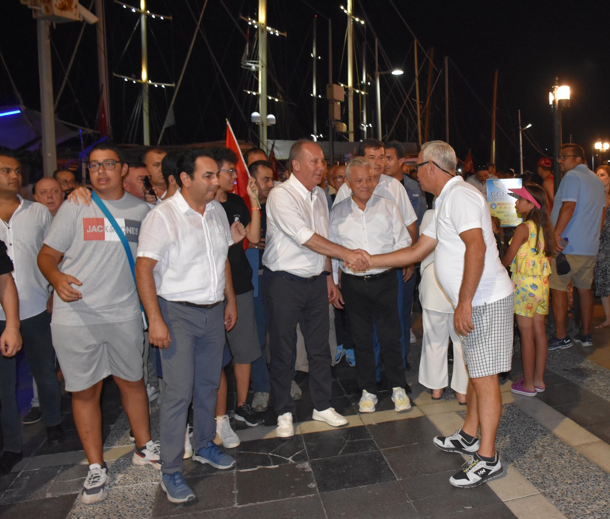 Memleket Partisi Genel Başkanı İnce, Muğla\'da temaslarda bulundu