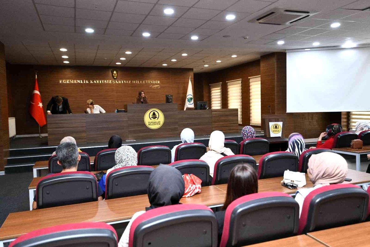 Pursaklar Belediyesi, iş arayanlara çare oluyor