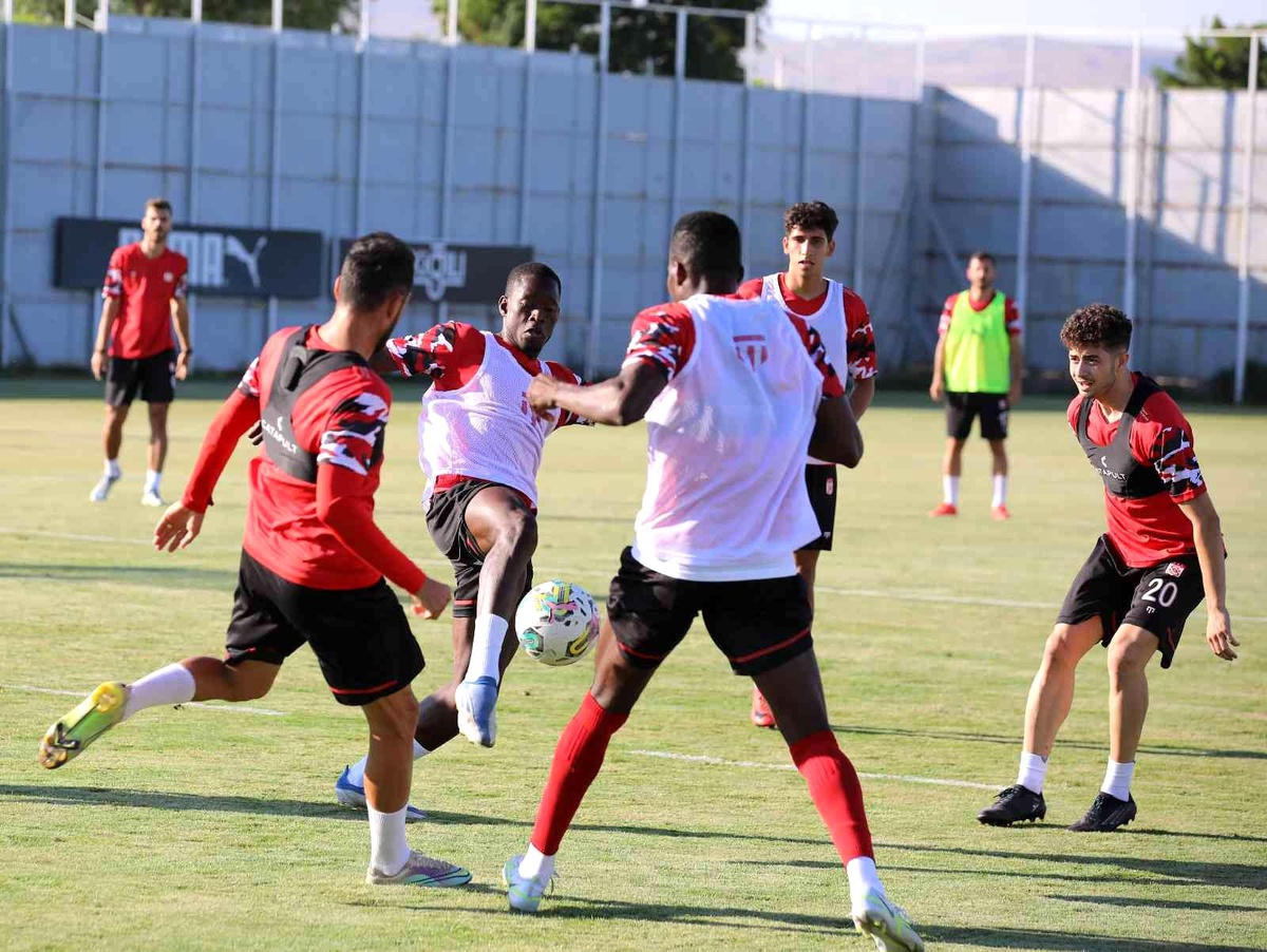 Sivasspor\'da Gaziantep FK maçı hazırlıkları başladı