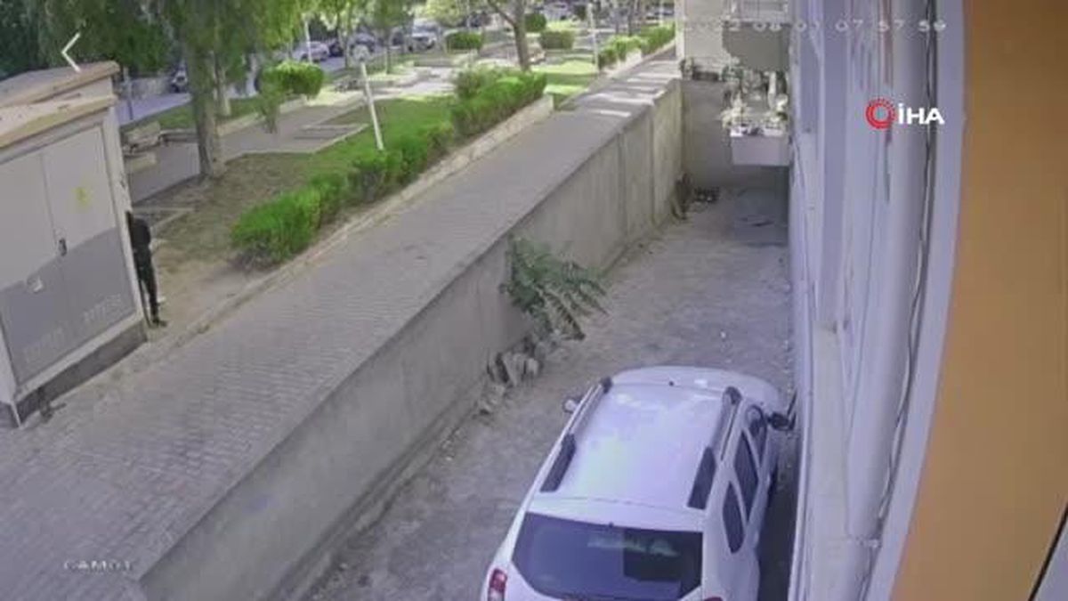 Zabıta Müdürü'ne silahlı saldırı anı kameralara yansıdı