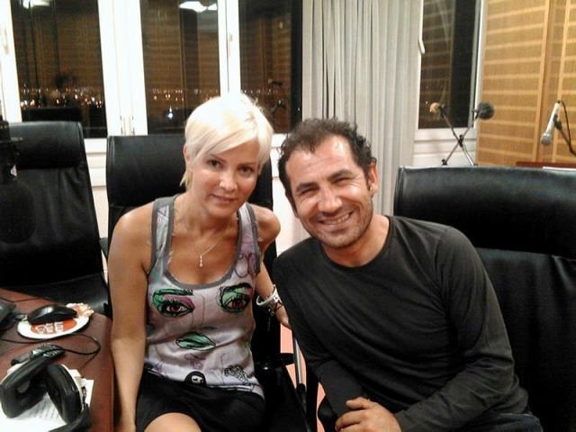 13 yıldır Ferhat Göçer'le aşk yaşayan Ömür Gedik'ten evlilik itirafı: Teklif etse de evlenmem 13 yıldır Ferhat Göçer'le aşk yaşayan Ömür Gedik'ten evlilik itirafı: Teklif etse de evlenmem