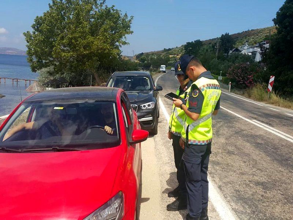 Balıkesir\'de polis ve jandarmadan 229 şahsa operasyon