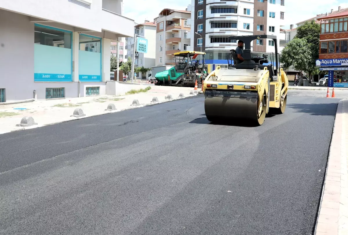 Çerkezköy Belediyesi, 117 Cadde ve Sokağı Sıcak Asfaltla Kaplıyor