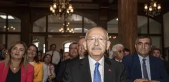 CHP Genel Başkanı Kılıçdaroğlu, Erzurum Kongresi'nin yapıldığı binayı gezdi