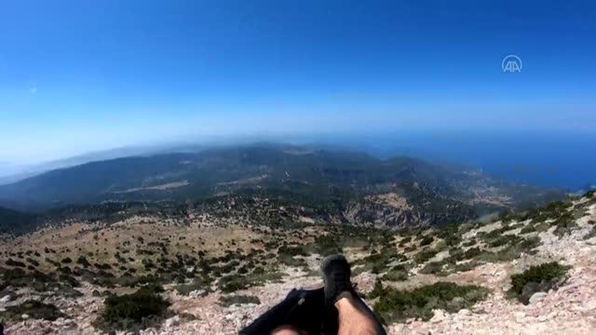 Fethiye\'den Antalya\'ya yamaç paraşütüyle giden pilot uçuşunu anlattı