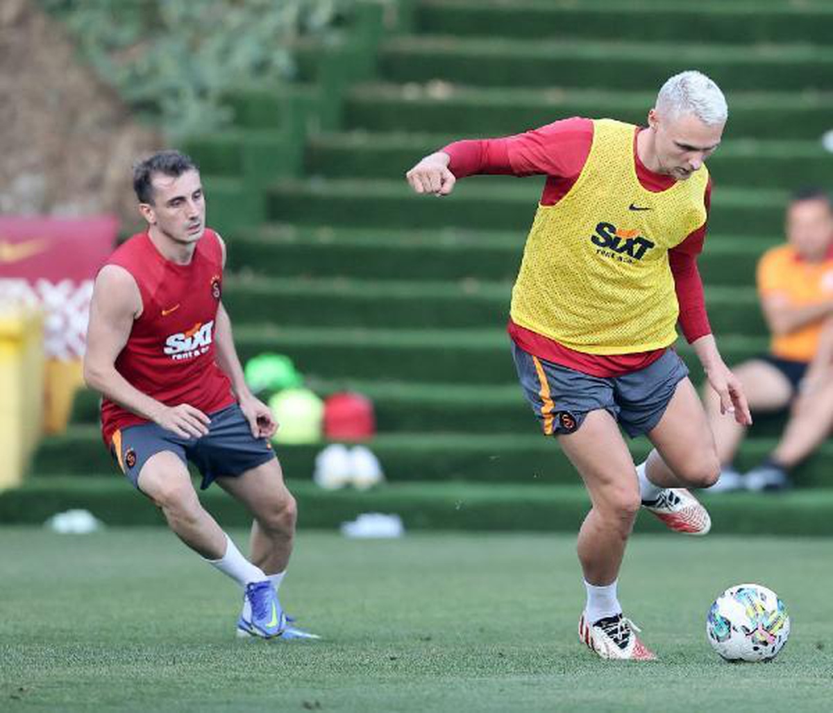 Galatasaray\'da Antalyaspor mesaisi başladı