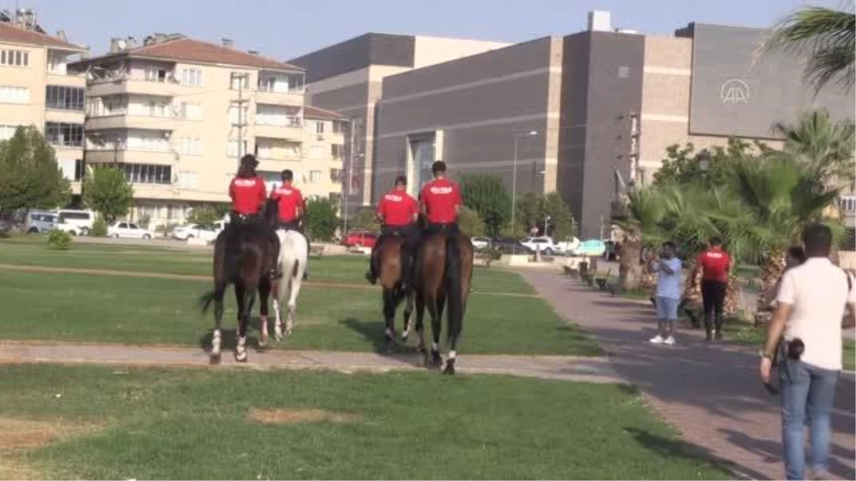 Gaziantep\'te atlı polis birlikleri parklarda güvenlik denetimine katıldı
