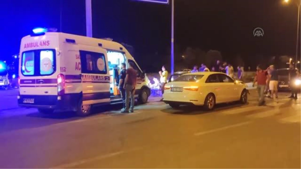 Konya\'da iki otomobilin çarpıştığı kazada biri çocuk 4 kişi yaralandı