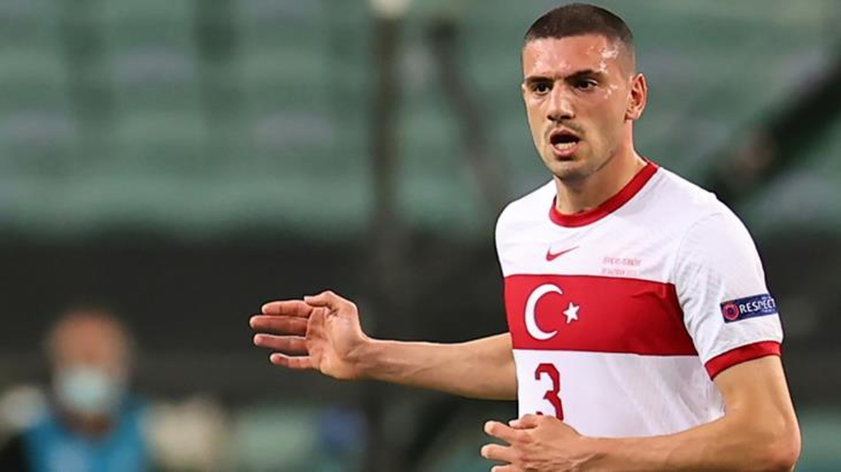 Inter, milli futbolcumuz Merih Demiral\'ı renklerine bağlayacak yolu buldu!