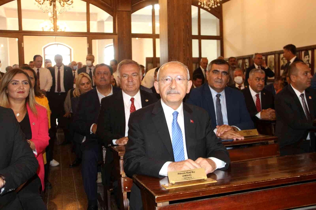 Kemal Kılıçdaroğlu: "Erzurum\'u 30 milyar dolarlık merkez haline getireceğiz"