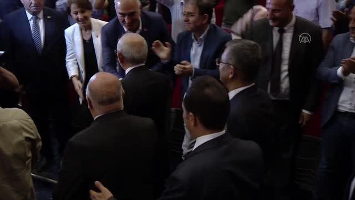 Kılıçdaroğlu: "Yeni bir mücadeleyi başlatmak zorundayız"