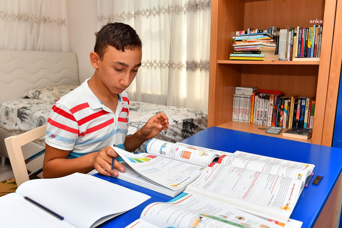 Lgs Gülnar Birincisi Mersin Büyükşehir Kurs Merkezi\'nden Çıktı