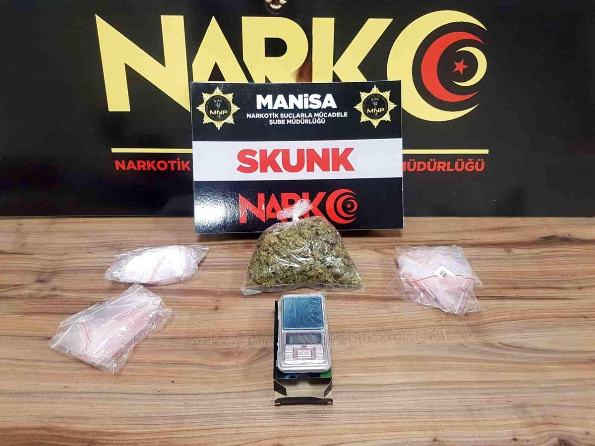 Manisa\'da uyuşturucu ile yakalanan şahıs tutuklandı