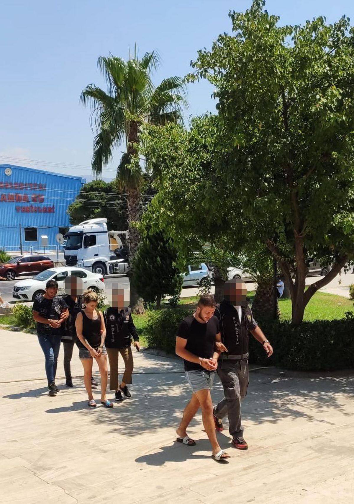 Muğla\'da uyuşturucu operasyonunda 3 zanlı tutuklandı