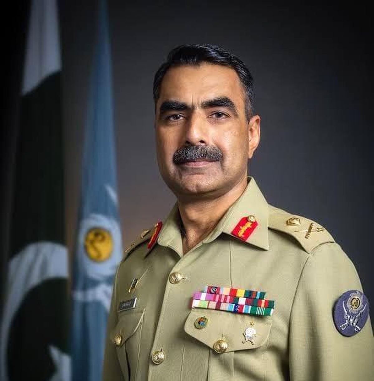 Pakistan\'da askeri helikopter düştü: 6 ölü