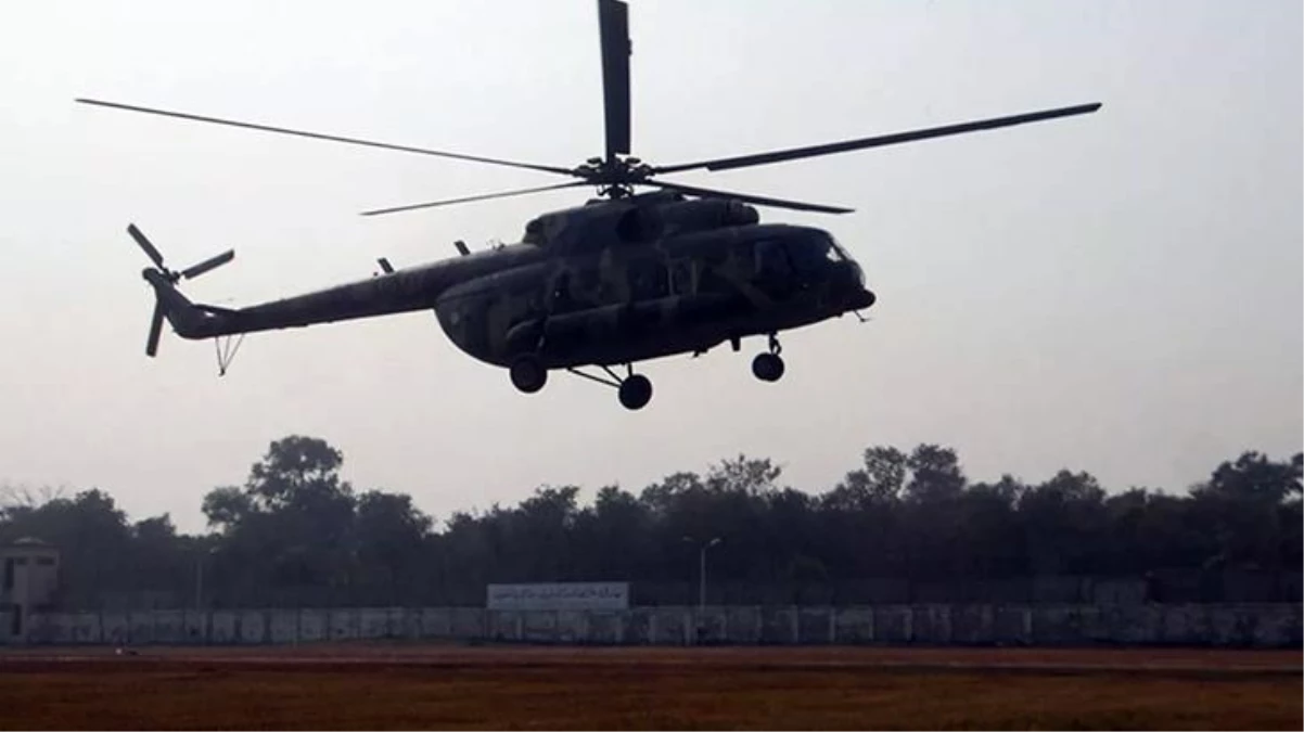 Pakistan\'da içinde korgeneral ile birlikte 6 kişinin bulunduğu helikopter kayboldu