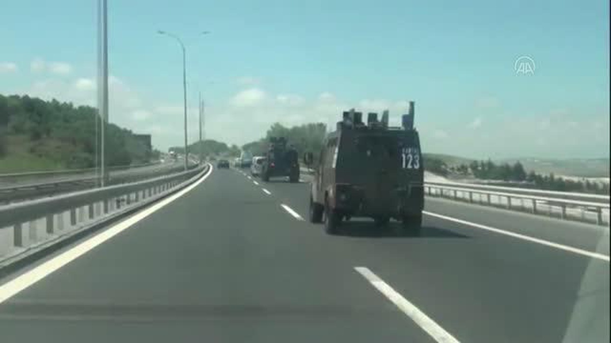 Silivri\'de uyuşturucu imalathanesi olarak kullanılan villaya baskın