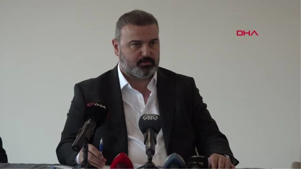 Çaykur Rizespor Başkanı Turgut: Gökhan Akkan bizim oyuncumuz