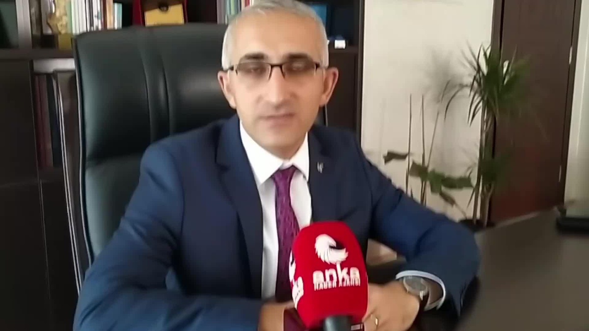 Van-Bitlis-Hakkari Eczacı Odası Başkanı Baransel: "Devlet, Zam Adı Altında Bütün Yükü Hastaya Yükledi"
