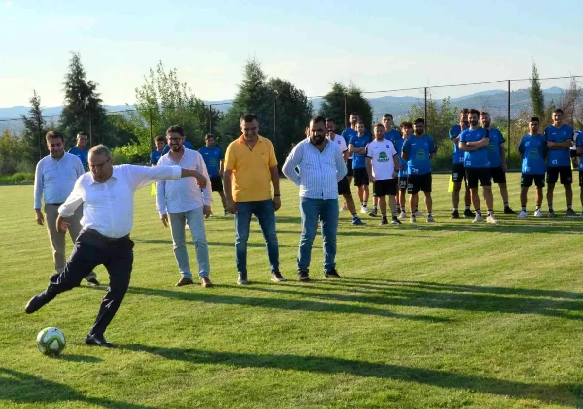 Yunusemre Belediyespor yeni sezonu açtı