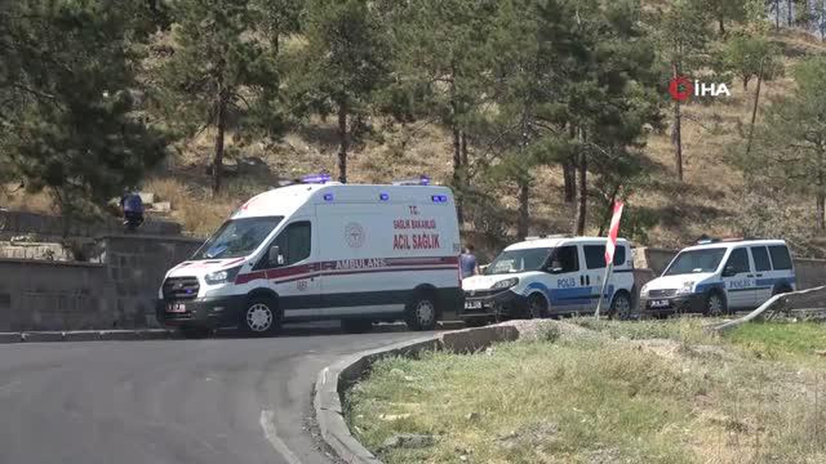 Yürüyüş yapan çocuklar ceset buldu