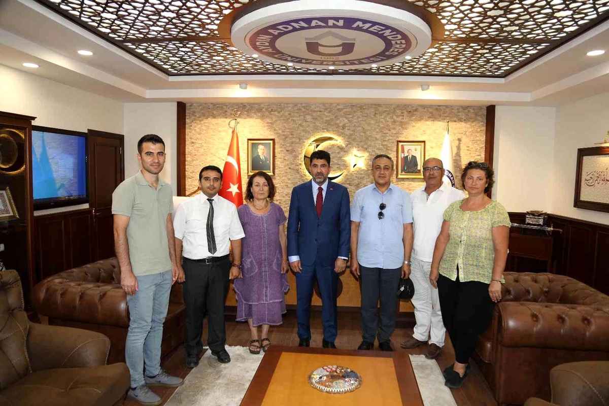 ADÜ Rektörü Aldemir, Şehit Aileleri ve Malul Gaziler Yardımlaşma Derneği\'ni ağırladı