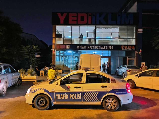 Ankara Emniyeti'nin Yediiklim Yayınevi'ne düzenlediği operasyondan ilk görüntüler