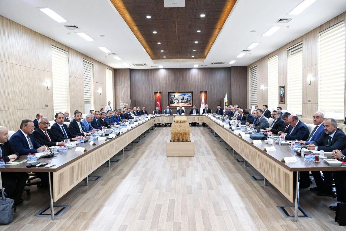 Bakan Kirişci: "Türkiye\'nin tarımda önceliği stratejik ürünlerdir"