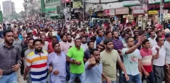 Bangladeş'te BNP üyesi işçinin polis tarafından öldürülmesi protesto edildi
