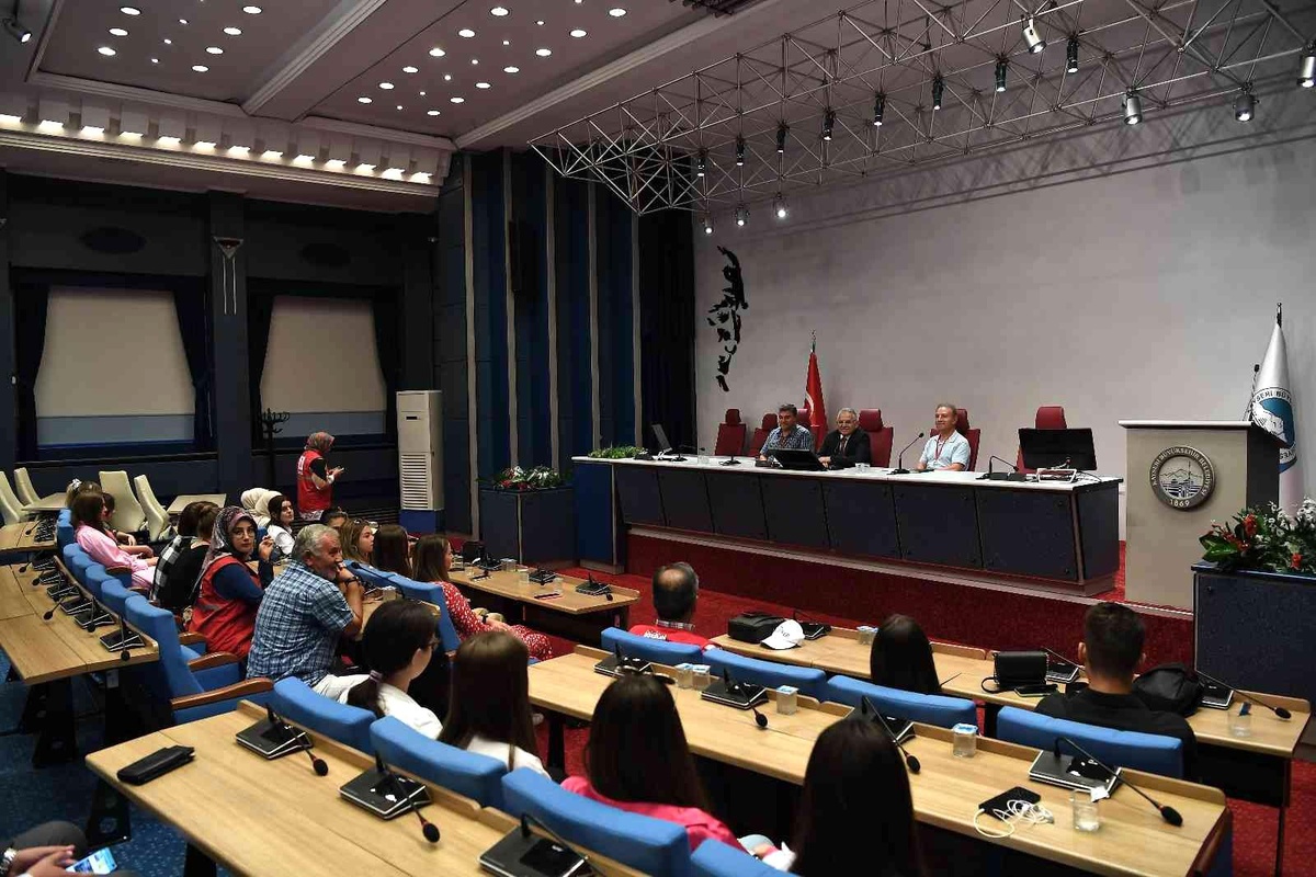 Başkan Büyükkılıç, kardeş şehri Mostar\'ın gençlerini ağırladı