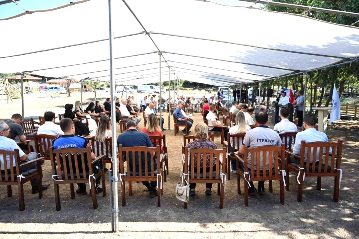 Biga Belediye meclis toplantısı Nilüfer Gölü\'nde yapıldı