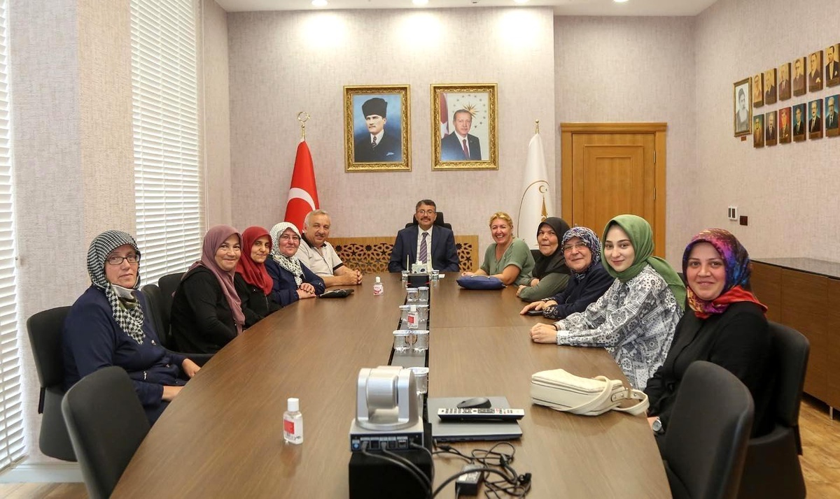 Çamlıca Köyü Kadın Kooperatifini kabul etti