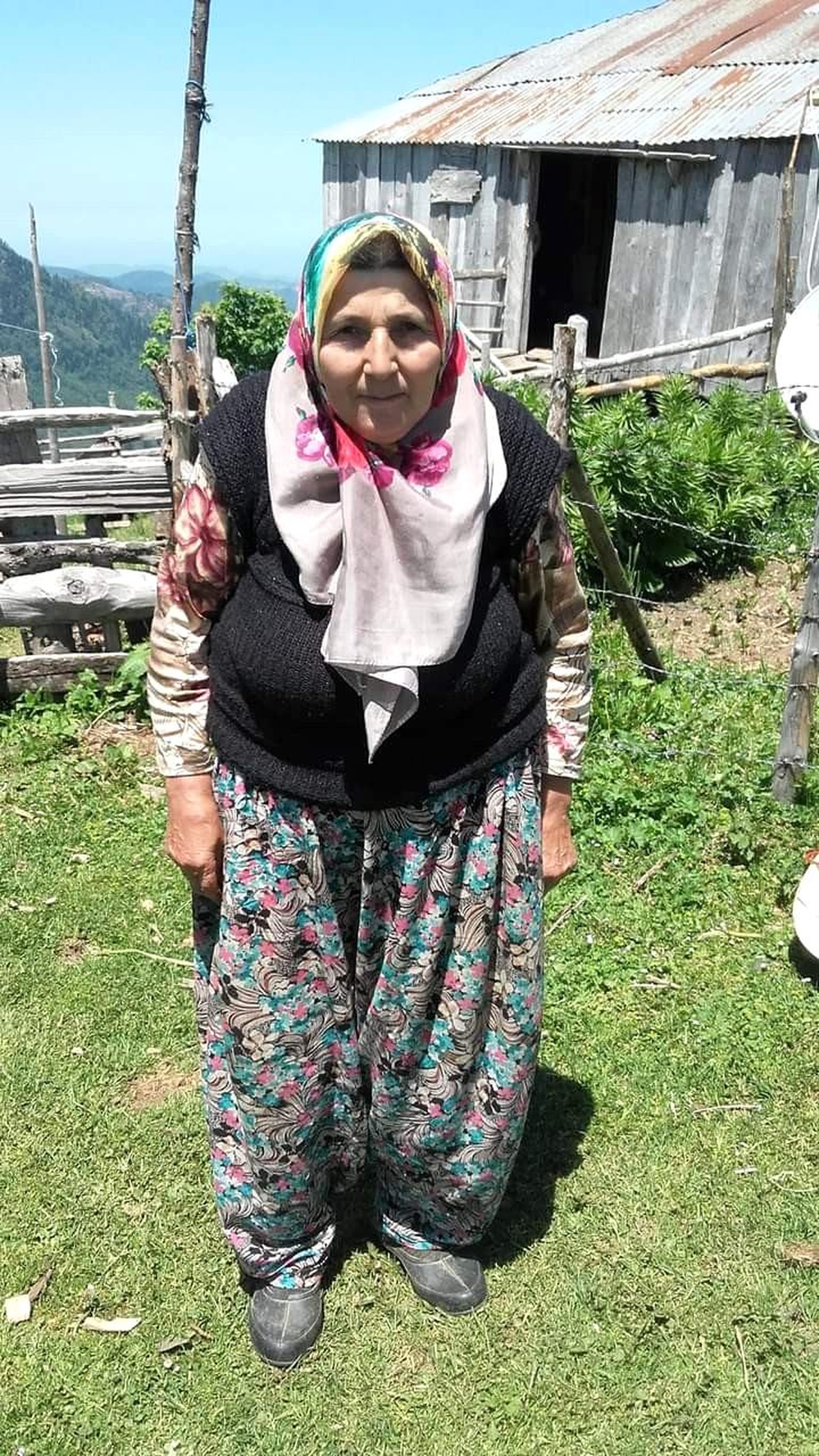 Giresun\'da kaybolan Alzheimer hastası kadın 24 saattir aranıyor