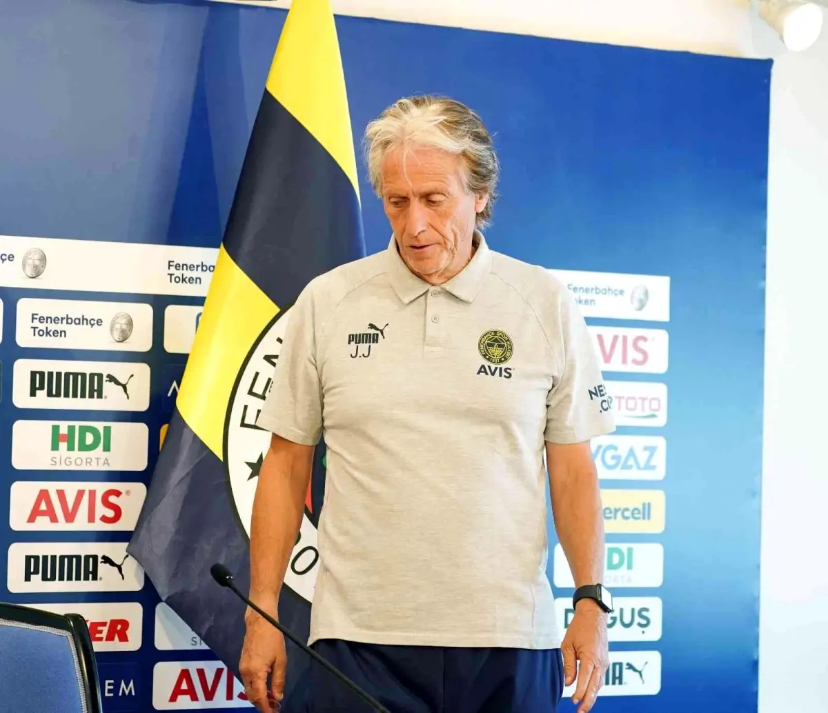 Jorge Jesus: Gruplara kalmak istiyoruz