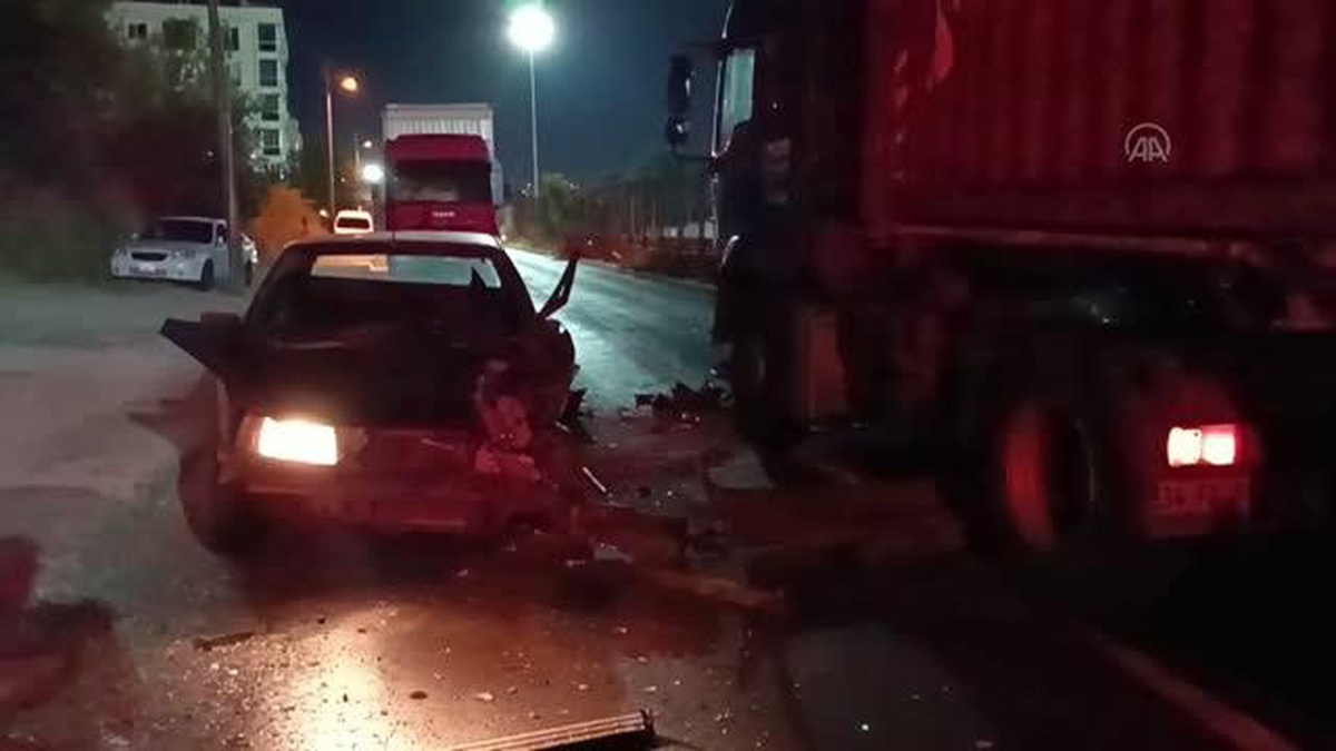 Tekirdağ\'da kazanın ardından çalılıklara kaçan alkollü sürücü polis ekiplerince yakalandı