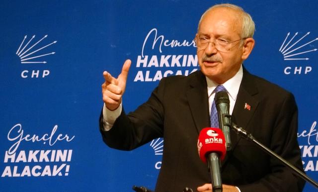 Kılıçdaroğlu'ndan sitemli vatandaşın 'Neden çıkıp adayım demiyorsun?' sorusuna yanıt Kılıçdaroğlu'ndan sitemli vatandaşın 'Neden çıkıp adayım demiyorsun?' sorusuna yanıt