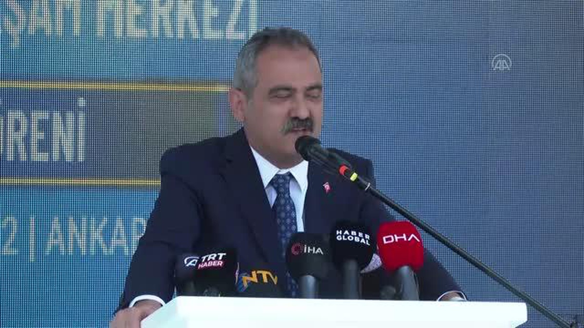 Milli Eğitim Bakanı Özer, Aydıncık Köy Yaşam Merkezini açtı Açıklaması