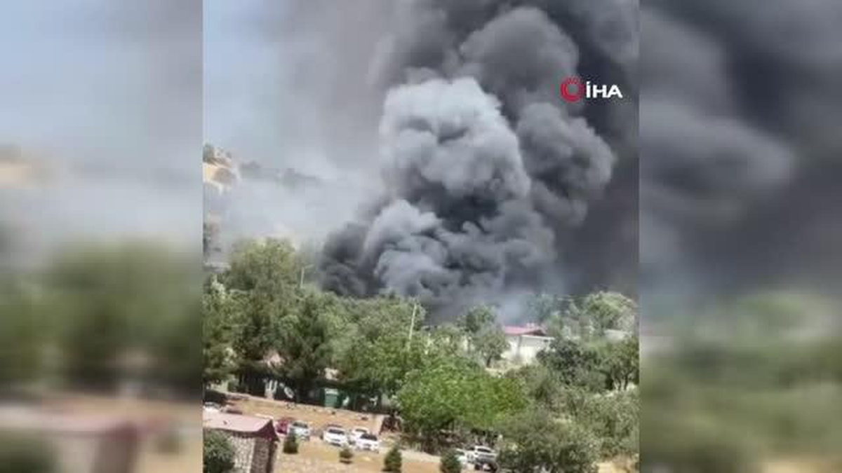 Şırnak\'ta mühimmat deposundaki patlama kamerada: 2 yaralı
