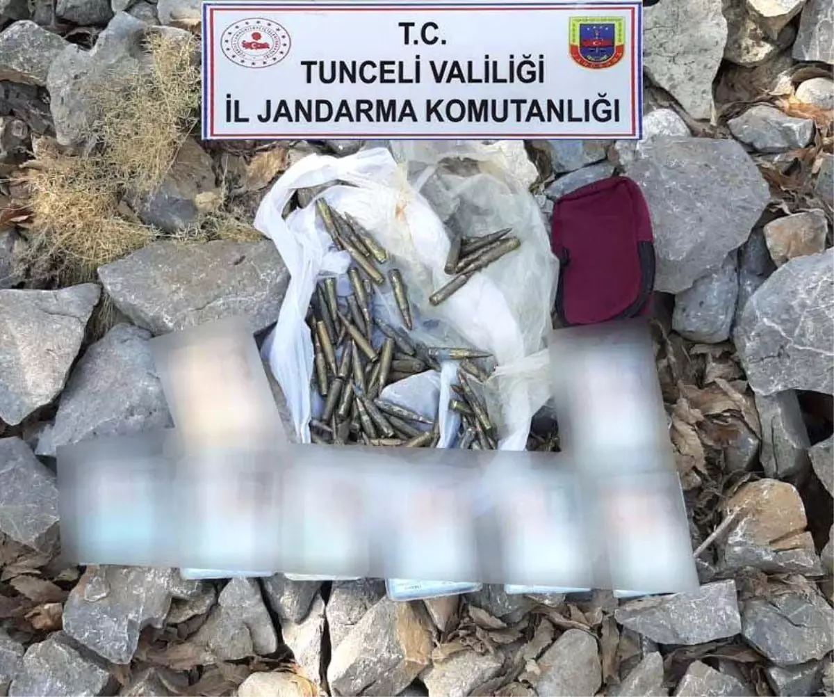 Tunceli\'de tabanca, fişek ve yaşam malzemeleri ele geçirildi