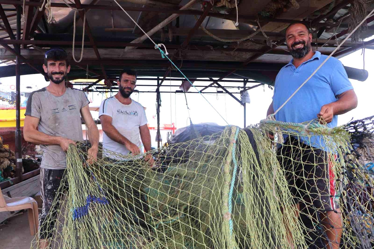 Balıkçılar sezona hazırlanıyor