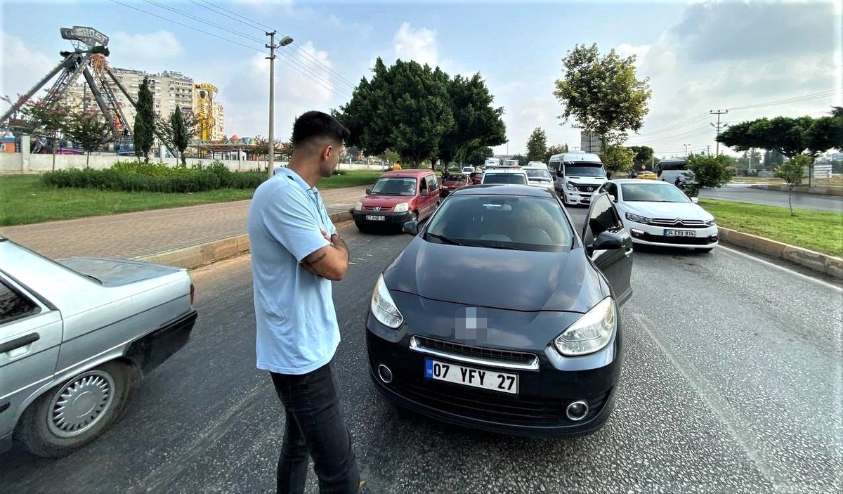 Bir anlık dalgınlığının faturası pahalıya patlıyordu